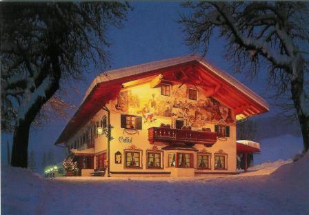 Zum Schweizerbartl Motel Garmisch-Partenkirchen Bagian luar foto